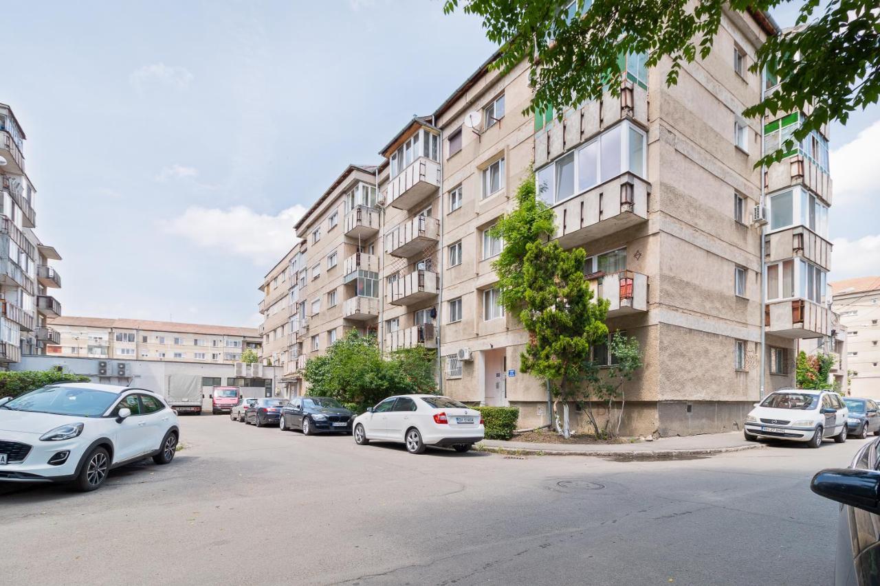 Decebal Flat Apartment Oradea Exterior foto
